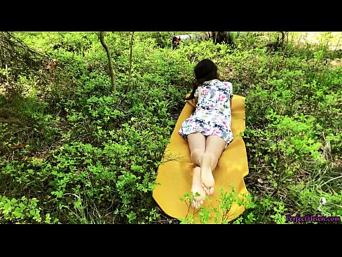 ❤️ Tinder တွင် သူစိမ်းတစ်ယောက်သည် ကျွန်ုပ်၏ Pussy နှင့် Fucks များကို တောထဲ၌ စိတ်အားထက်သန်စွာ အနိုင်ယူသည်။ Porno my.yourxxxvideos.ru ❌❤